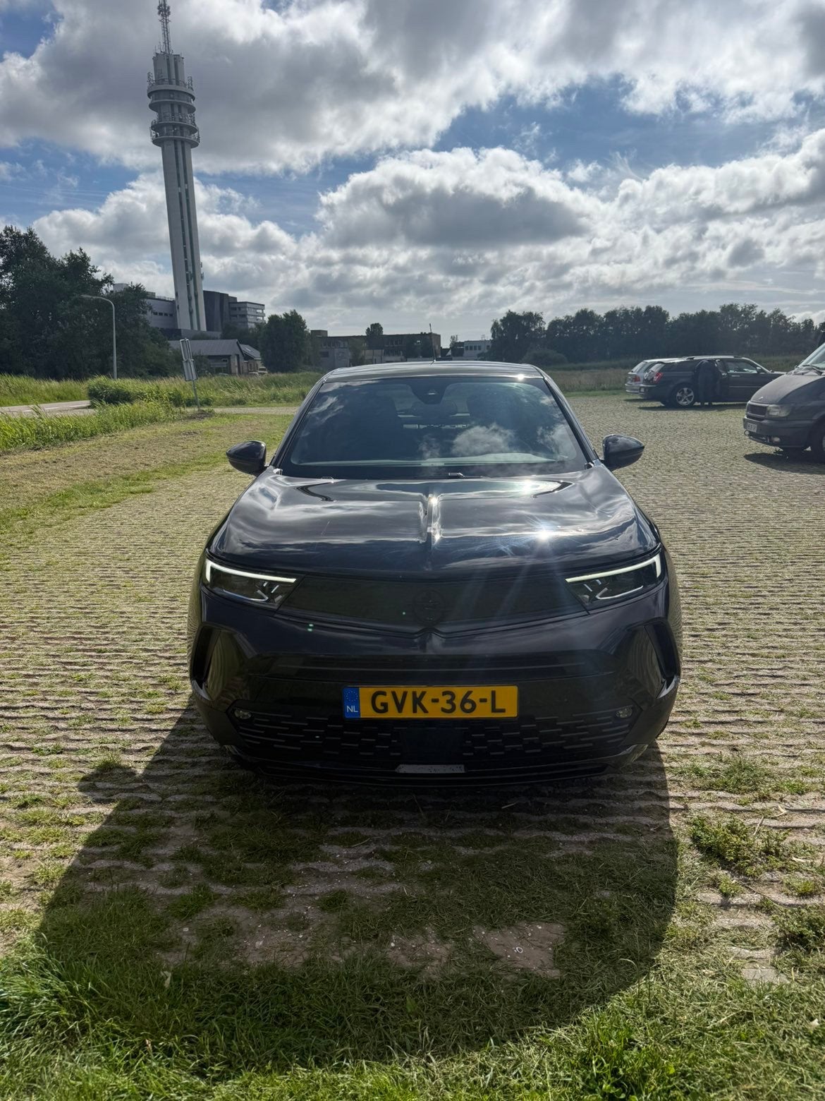 Opel Mokka 1.2 130pk GS line Aut 2022 Zwart, Auto's, Opel, 1195 kg, Euro 6, 1199 cc, Zwart