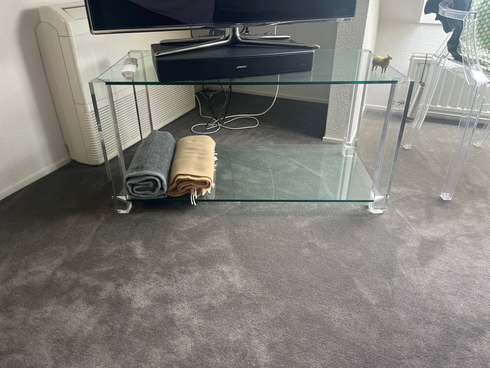 Bor design salontafel met plexiglas poot en glazen bladen, Gebruikt, Glas, 75 cm of meer, Rechthoekig