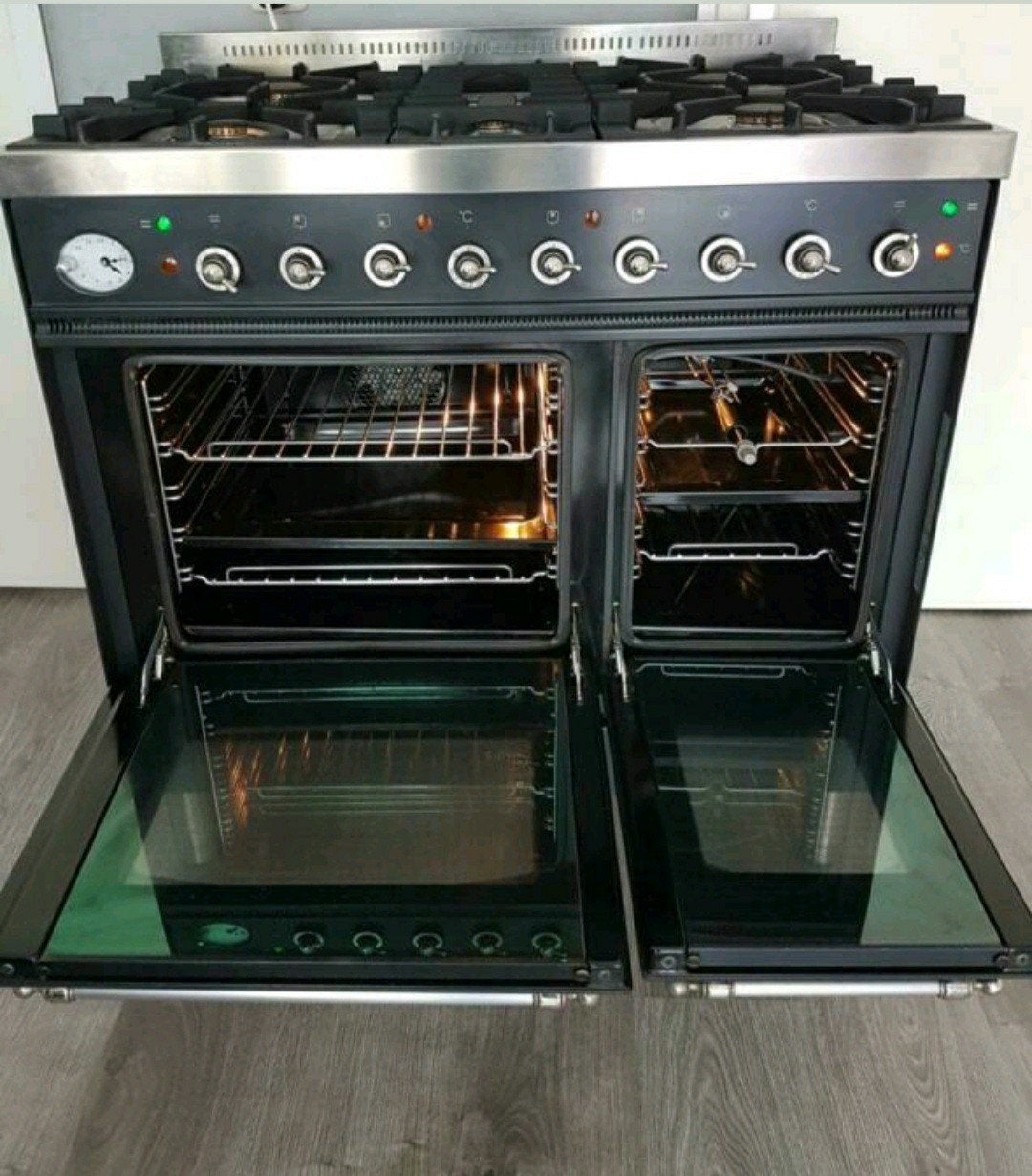 uitstekend werkende Boretti antraciet kleur gasfornuis 5,pit, 60 cm of meer, Ophalen of Verzenden, Zo goed als nieuw, Gas