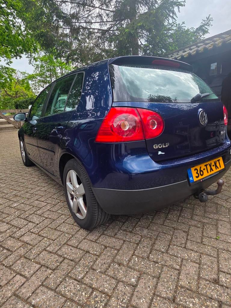 Volkswagen Golf 1.6 FSI Sportline Business, Voorwielaandrijving, 15 km/l, Gebruikt, 4 cilinders