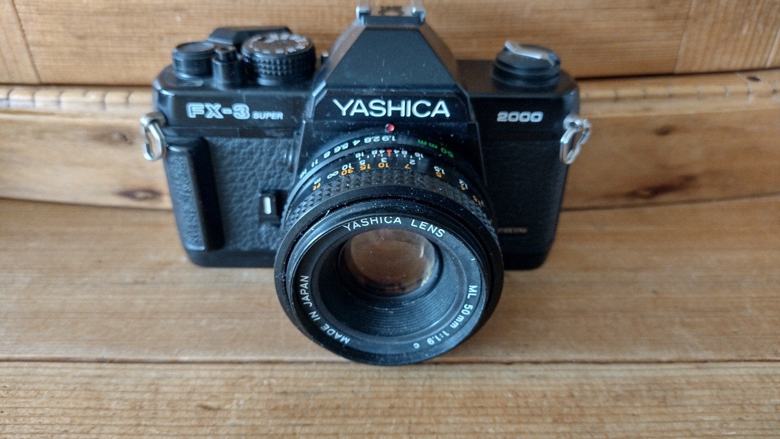 Yashica FX-3 Super 2000 Spiegelreflexcamera met 50mm lens, Ophalen of Verzenden, Gebruikt, Spiegelreflex, Overige Merken