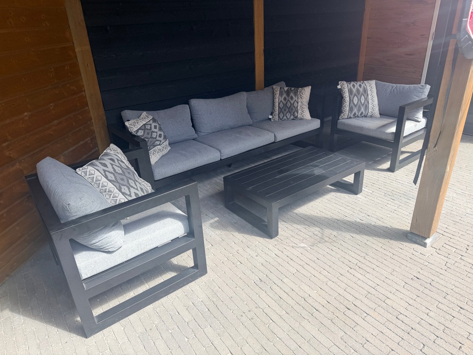 Moderne loungeset met salontafel - zwart aluminium, Tuin en Terras, Tuinsets en Loungesets, Ophalen, 5 zitplaatsen, Gebruikt, Aluminium