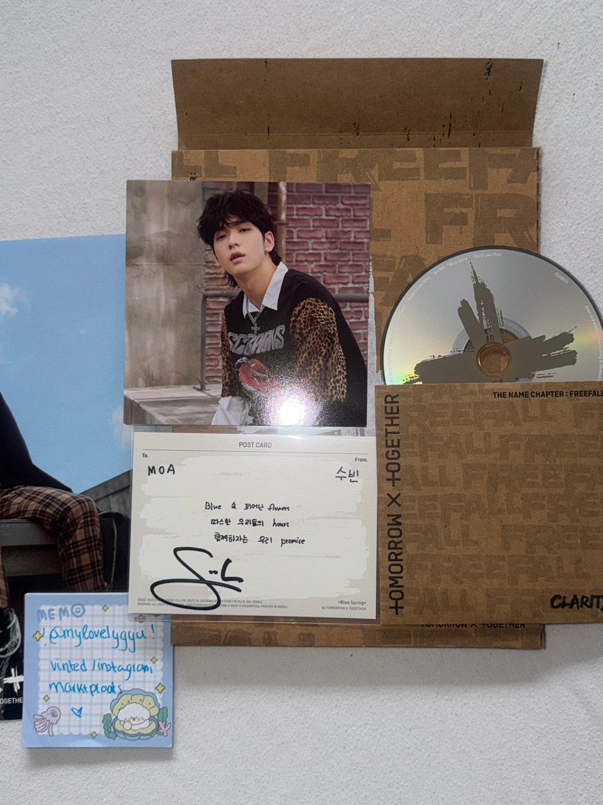 TXT the name chapter freefall album signed postcard, Ophalen of Verzenden, Nieuw, Cd of Plaat, Gesigneerd