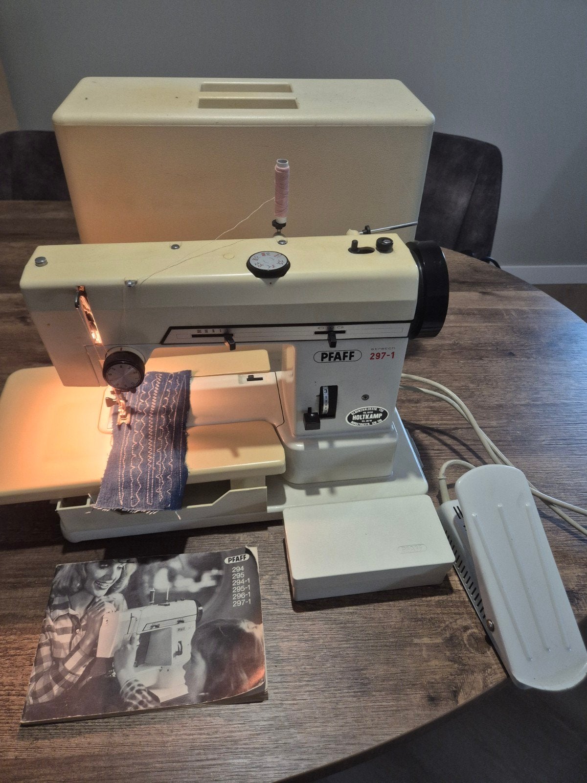 Naaimachine te koop, Ophalen, Zo goed als nieuw, Naaimachine, Overige merken