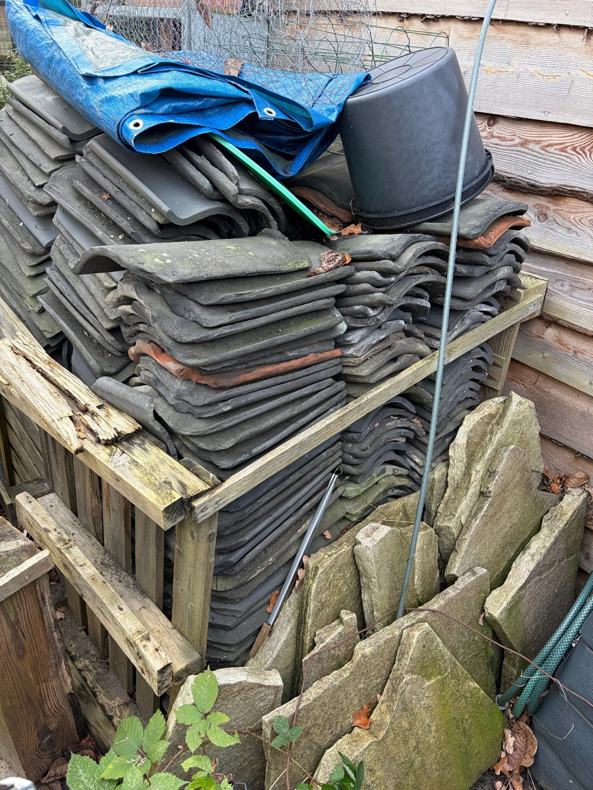 Gebruikte oud hollandse dakpannen - grijs, Doe-het-zelf en Verbouw, Ophalen, Gebruikt, Steen of Klei, 15 m² of meer