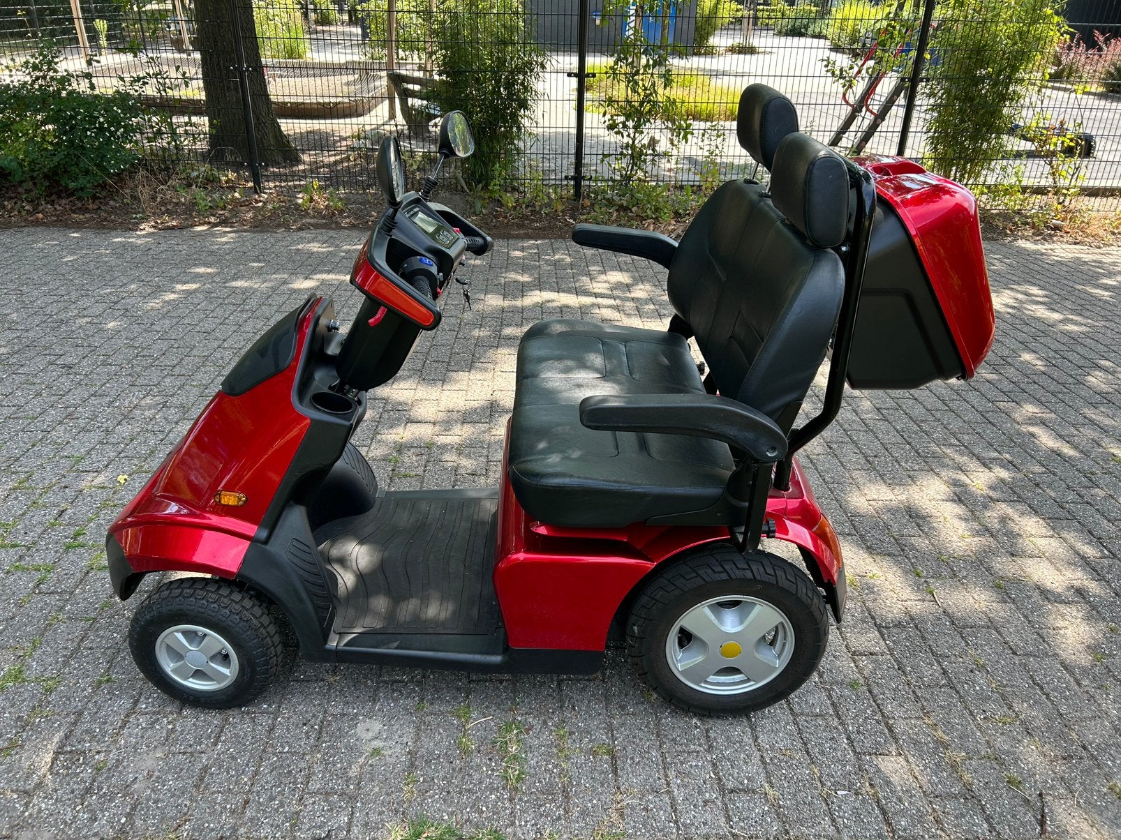 Afikim duo scootmobiel, Ophalen, Zo goed als nieuw, 46 km of meer, 16 km/u of meer