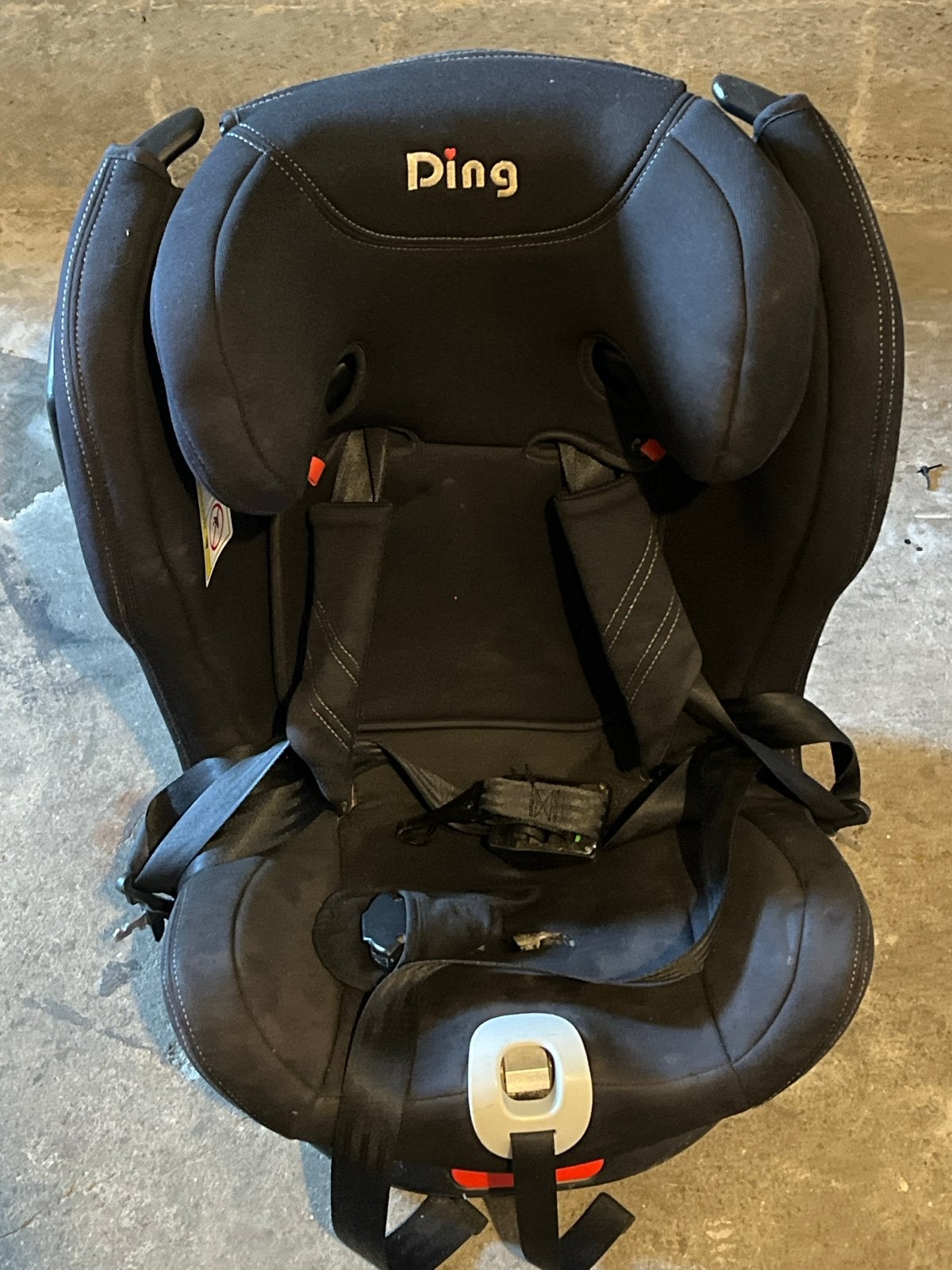 Dino autostoel - Zwart - Gebruikt, Overige merken, 9 t/m 36 kg, Gebruikt, Autogordel