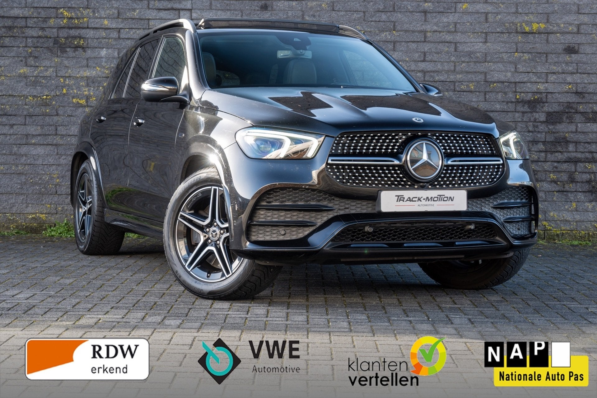 Mercedes-Benz GLE-klasse 350 de 4MATIC AMG-line Panoramdak, Auto's, Mercedes-Benz, Gebruikt, Euro 6, 4 cilinders, GLE