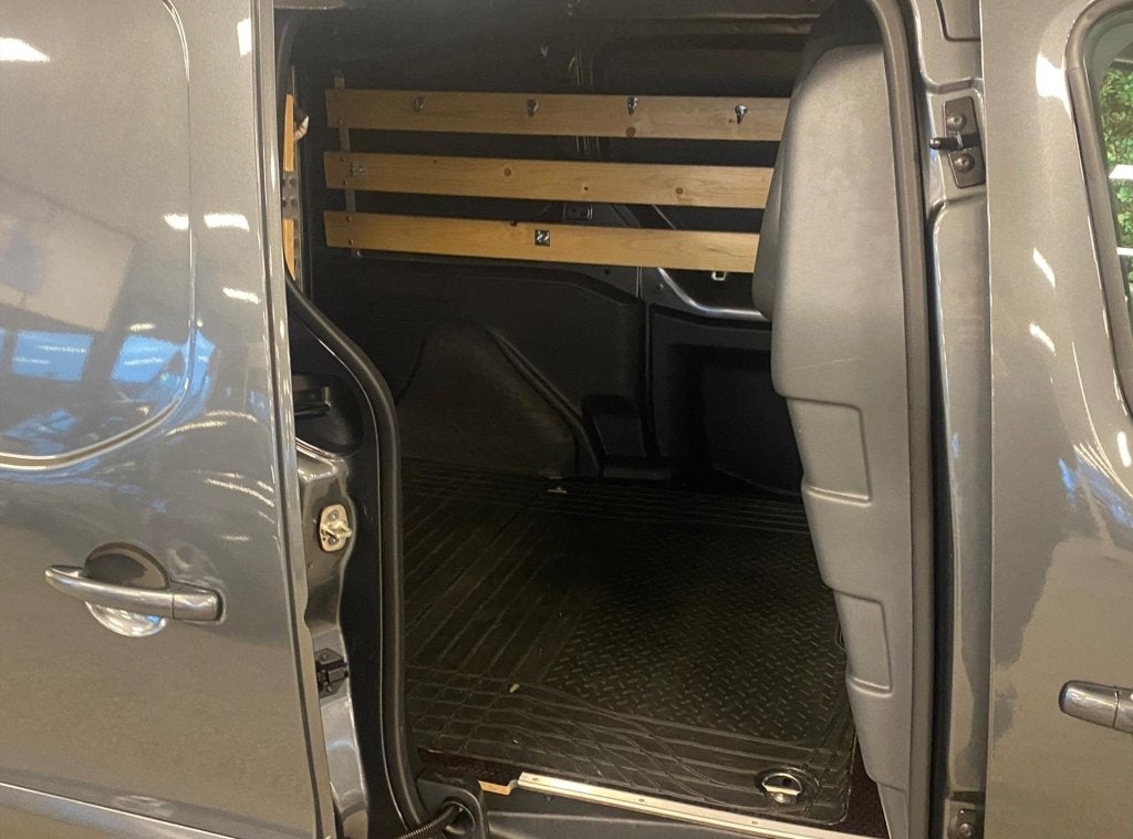 Peugeot Partner (bj 2018), Auto's, Peugeot, Stof, Gebruikt, Euro 6, 23 km/l