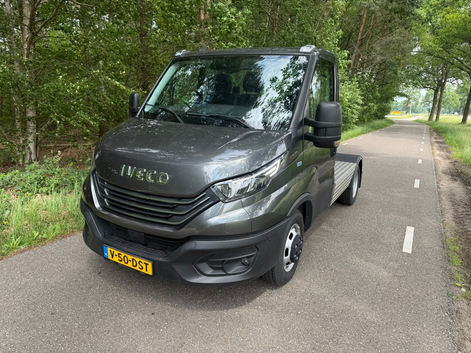 Iveco Daily 40C 2024 trekker / traktor / tractor, Achterwielaandrijving, Euro 6, 4 cilinders, Iveco