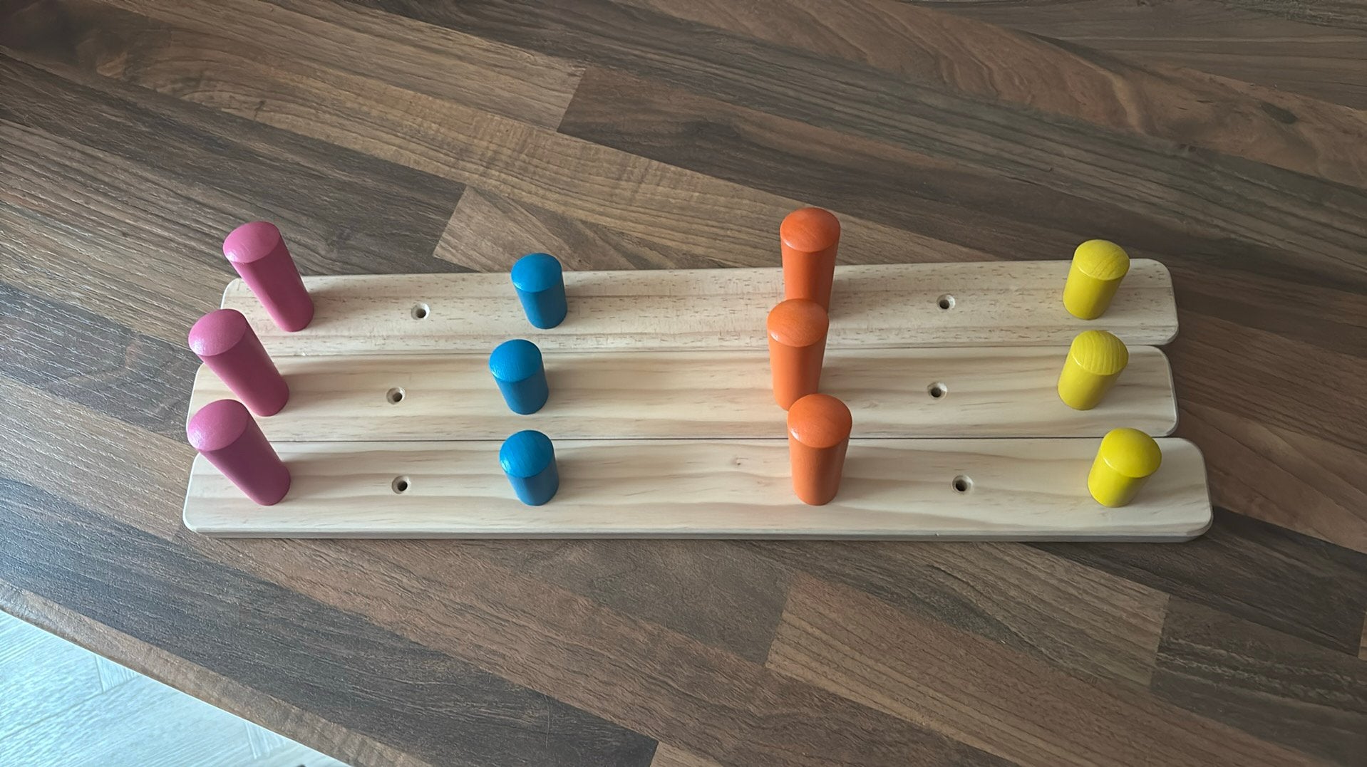 Kinder kapstokjes ikea 3 voor €7.50, Ophalen, Zo goed als nieuw, Minder dan 100 cm, Kinderkapstok