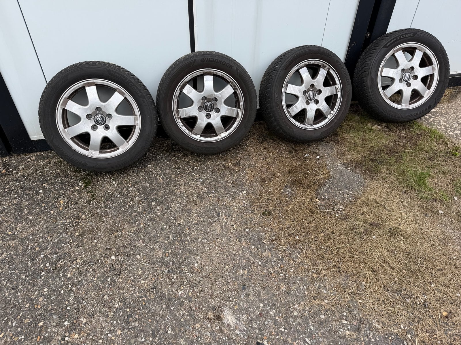 Volvo V70 16 inch velgen met Hankook winterbanden, Ophalen, Gebruikt, 16 inch, Banden en Velgen