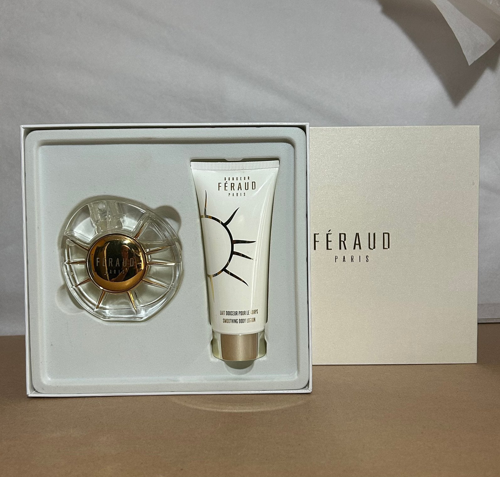 Féraud Paris coffret met 50ml edp en 100ml bodylotion, Ophalen of Verzenden, Nieuw
