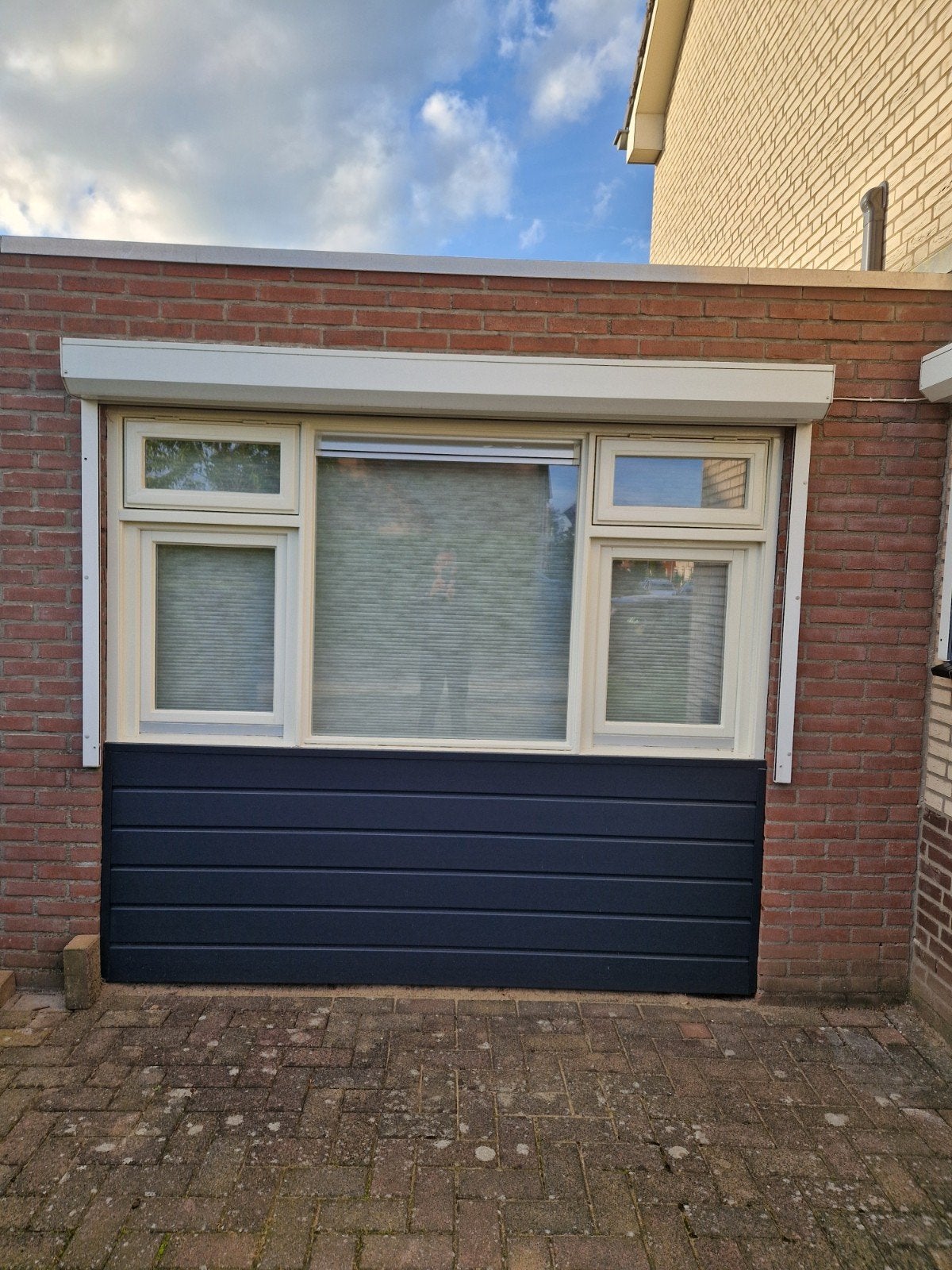 Kozijnmet 2 klepramen en keer draai/kiep ramen   en rolluik, 75 tot 150 cm, Raamkozijn, Ophalen of Verzenden, 75 tot 150 cm