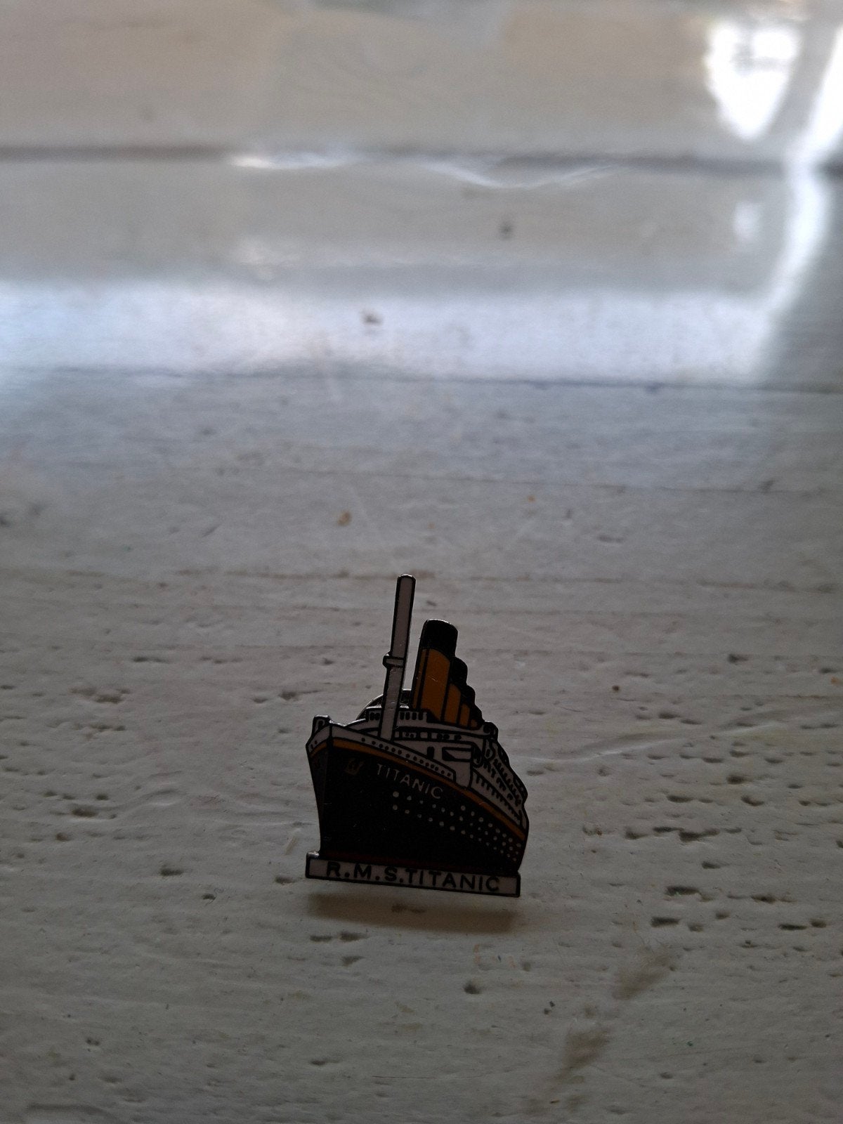 RMS Titanic Speldje - Scheepvaart Pin, Ophalen of Verzenden, Zo goed als nieuw, Transport, Speldje of Pin