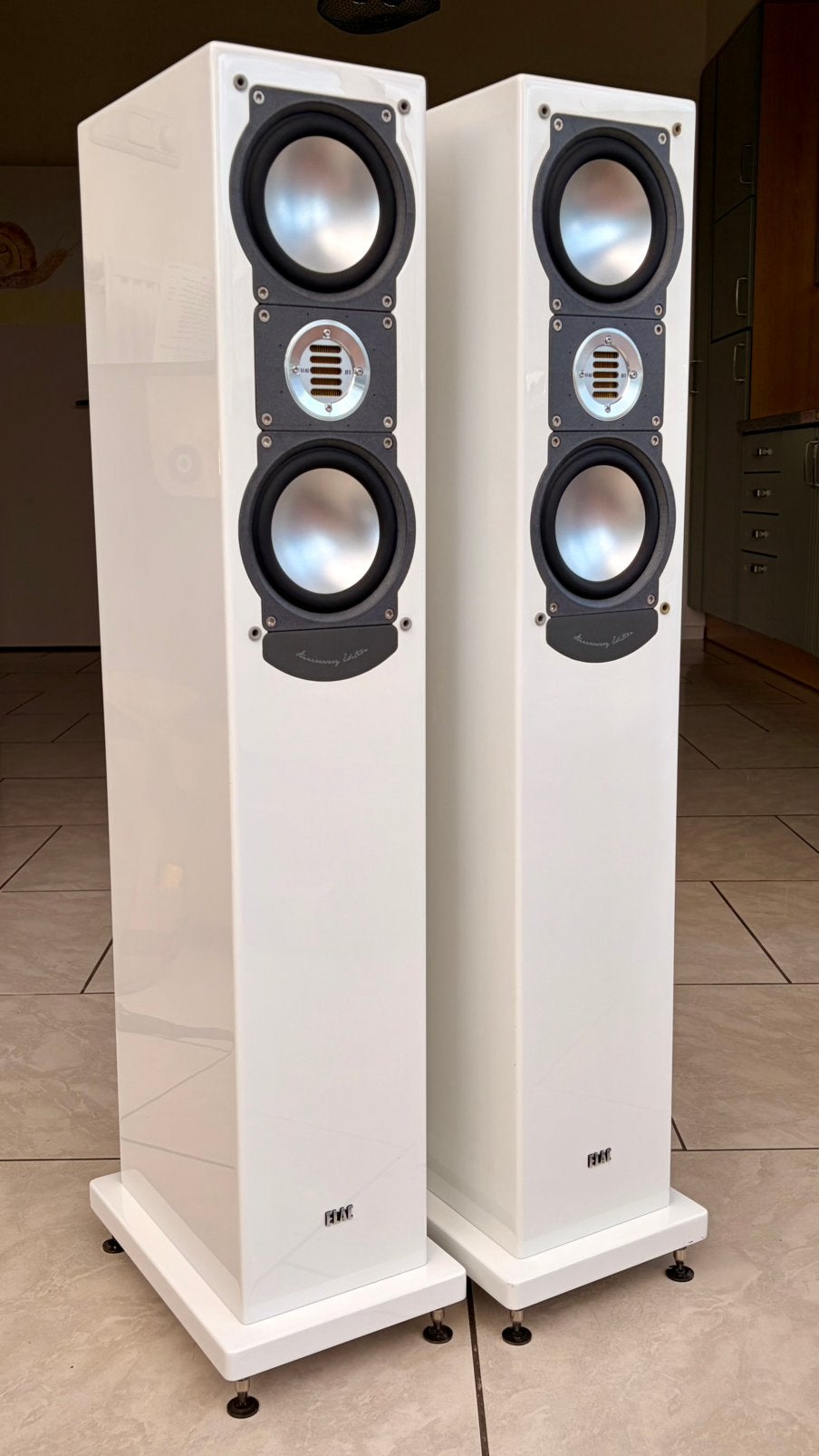 ELAC FS 207 Anniversary Edition – hoogglans wit, Ophalen, Zo goed als nieuw, Overige merken