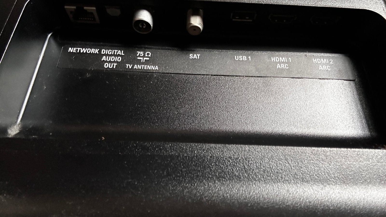 Foto 4 van Philips Smart TV - 31.5 inch -  2015
