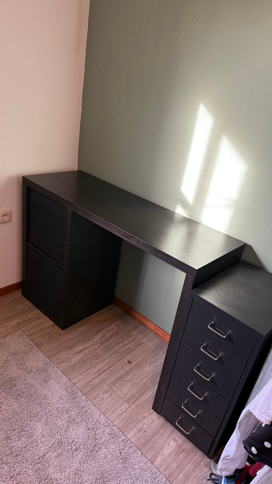 Ikea kallax bureau met bijpassend ladekastje, Ophalen, Zo goed als nieuw