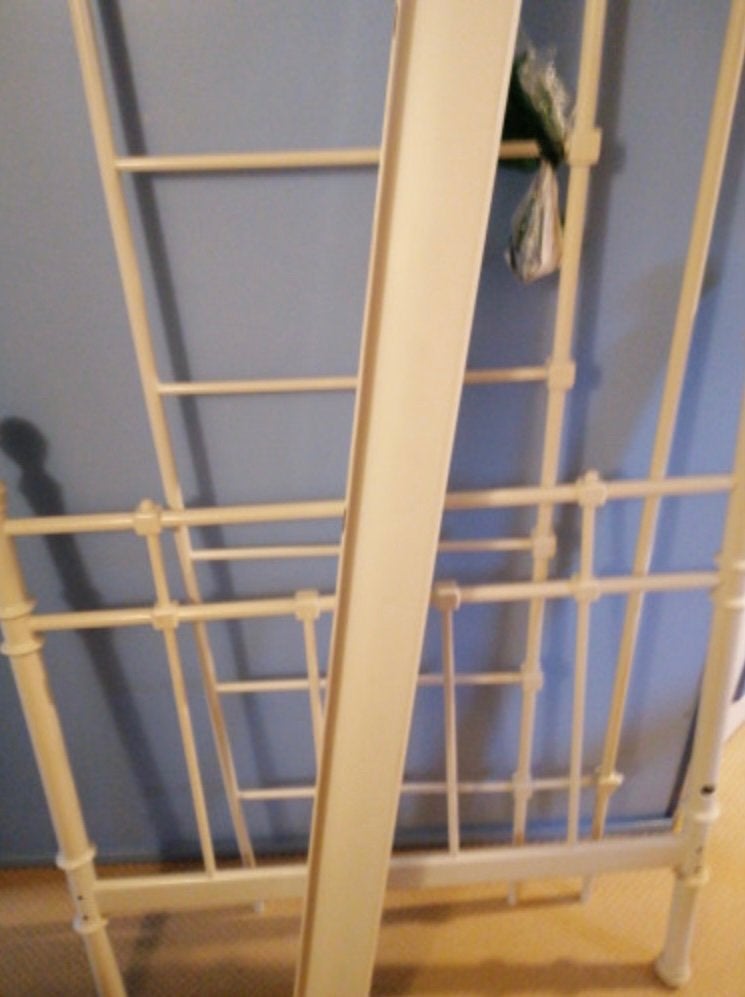 2x Bedframe kastelenbed zwart prinsessenbed wit, Ophalen, 90 cm, Eenpersoons, Zwart