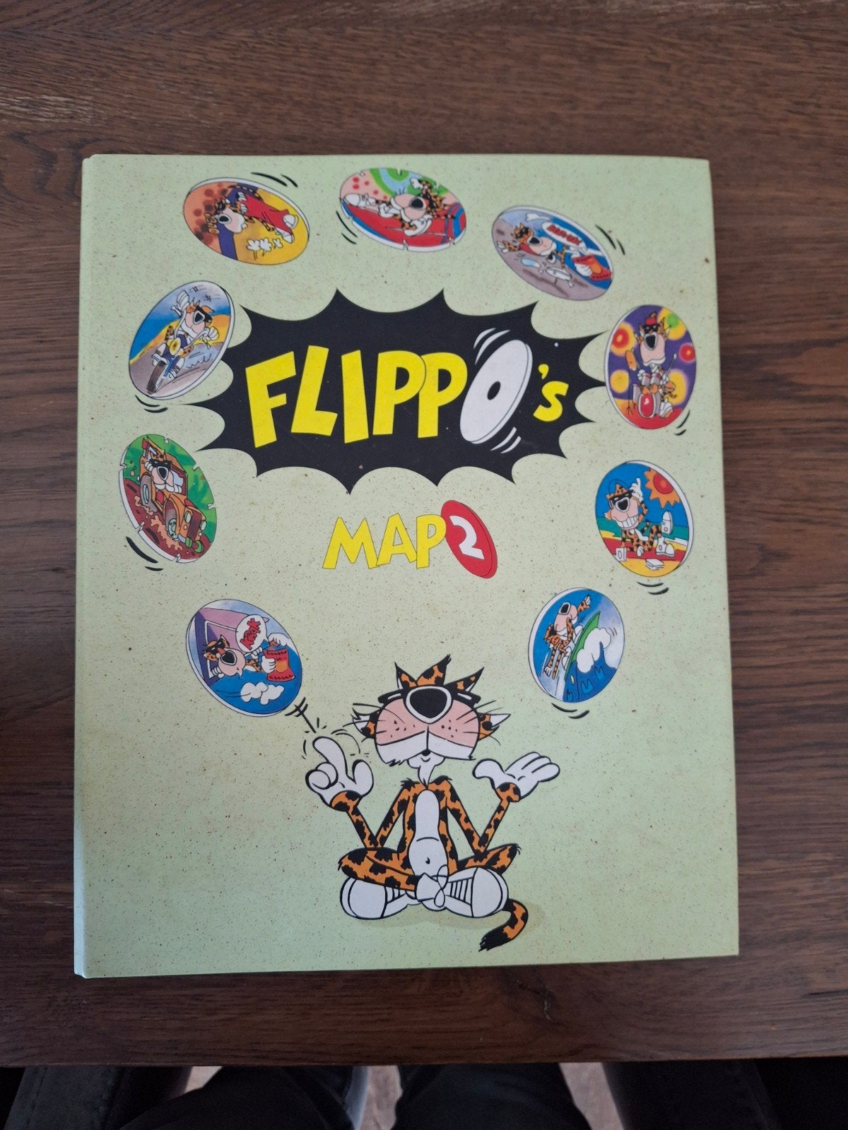 Flippo's Map 2 (niet compleet), Verzamelen, Ophalen of Verzenden, Guinness Record, Map, Album of Poster, Met verzamelmap(pen)