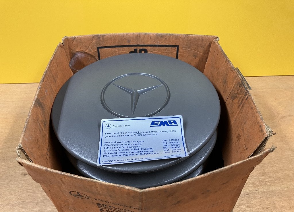 Nieuwe set Mercedes Benz Vito V- klasse W638 wieldoppen, Auto-onderdelen, Ophalen of Verzenden, Nieuw, Mercedes-Benz