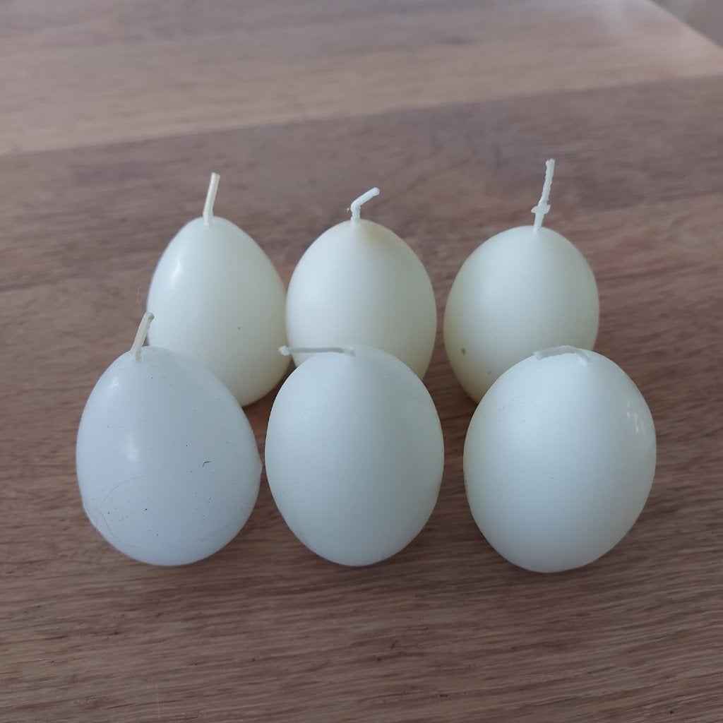 6 eivormige kaarsen - wit/crème - paasdecoratie, Ophalen of Verzenden, Nieuw