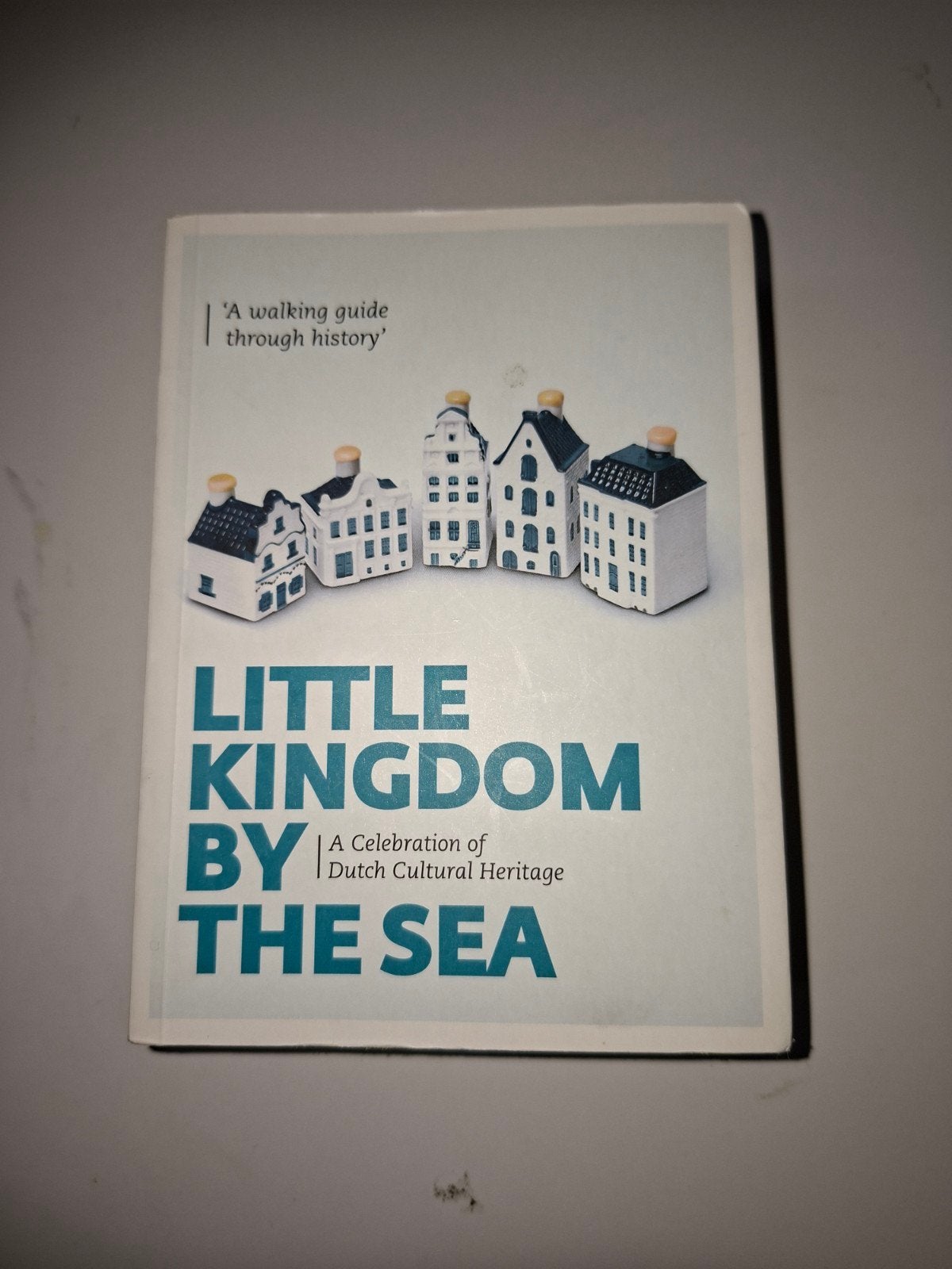 KLM huisjes Zegeling - Little kingdom by the Sea, Boeken, Overige merken, Mark Zegeling, Ophalen of Verzenden, Zo goed als nieuw