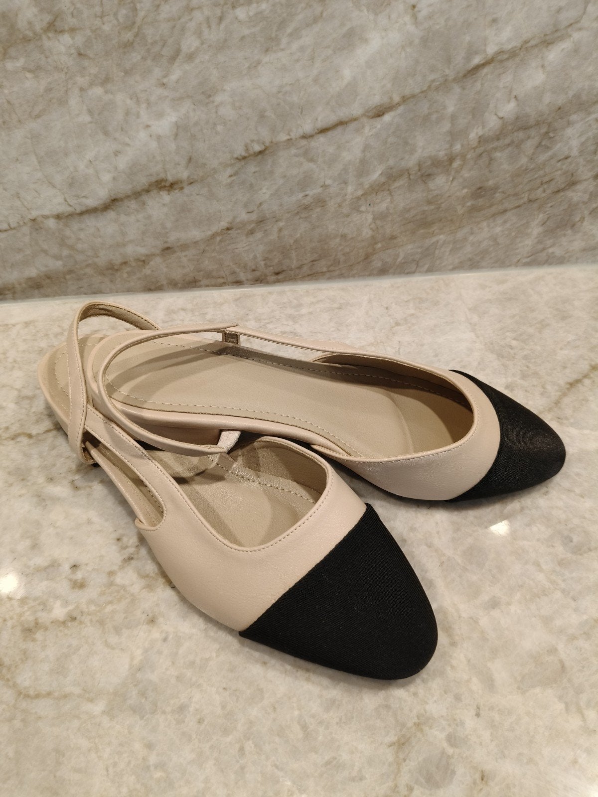 Elegante Tweekleurige Ballerina's met Slingback, Beige, Nieuw, Onbekend, Ballerina's