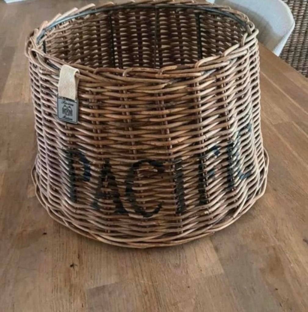 Riviera maison rattan pacific lampenkap, Ophalen, Zo goed als nieuw, Rond, Minder dan 25 cm
