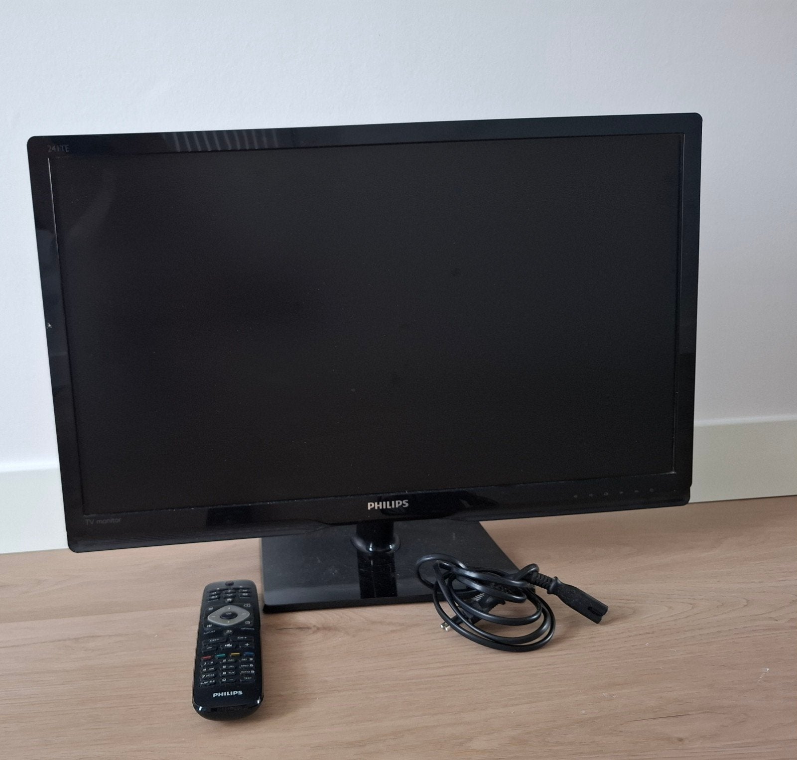 Philips full hd tv 23,6 inch, Ophalen, Philips, Gebruikt, 50 Hz