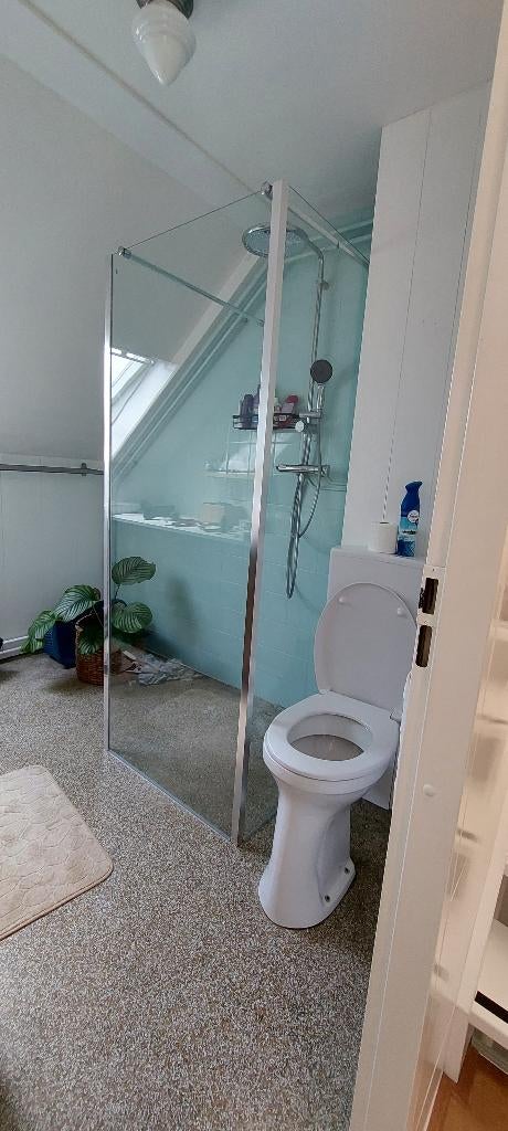 douchewand Wiesbaden, Ophalen, Zo goed als nieuw