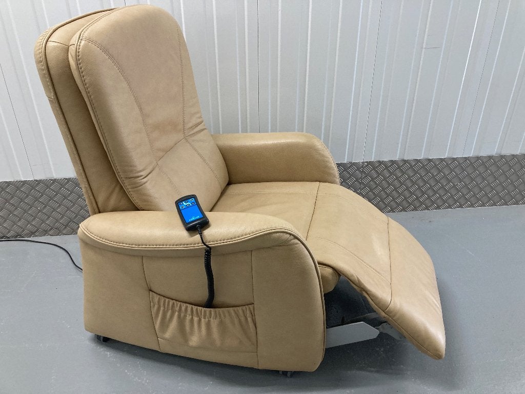 Relax-fauteuil, Himolla Cumulus, leer, i.z.g.s, Huis en Inrichting, Fauteuils, Ophalen, Zo goed als nieuw, 50 tot 75 cm, Leer