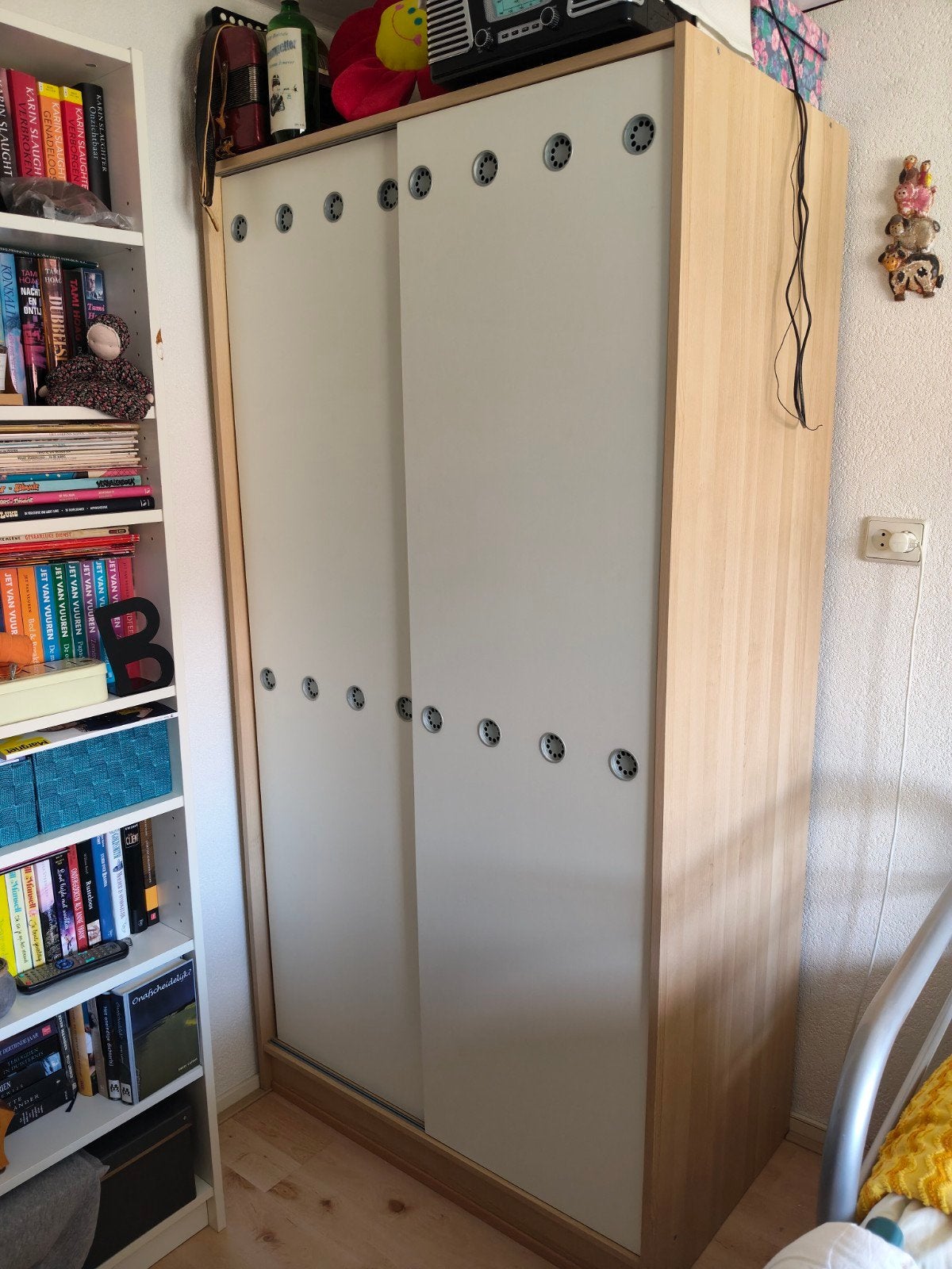 Kledingkast met schuifdeuren, Ophalen, Gebruikt, 100 tot 150 cm, 150 tot 200 cm