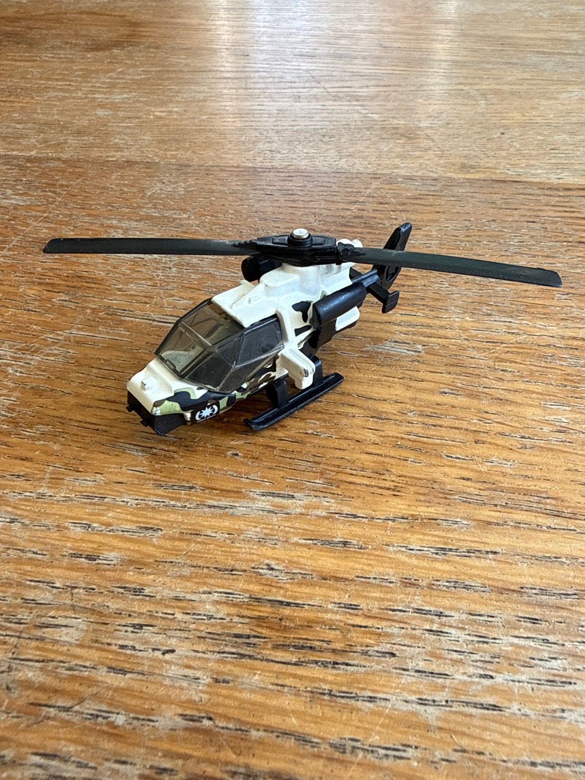Matchbox Mission Helicopter Artic Camo, Ophalen of Verzenden, Gebruikt