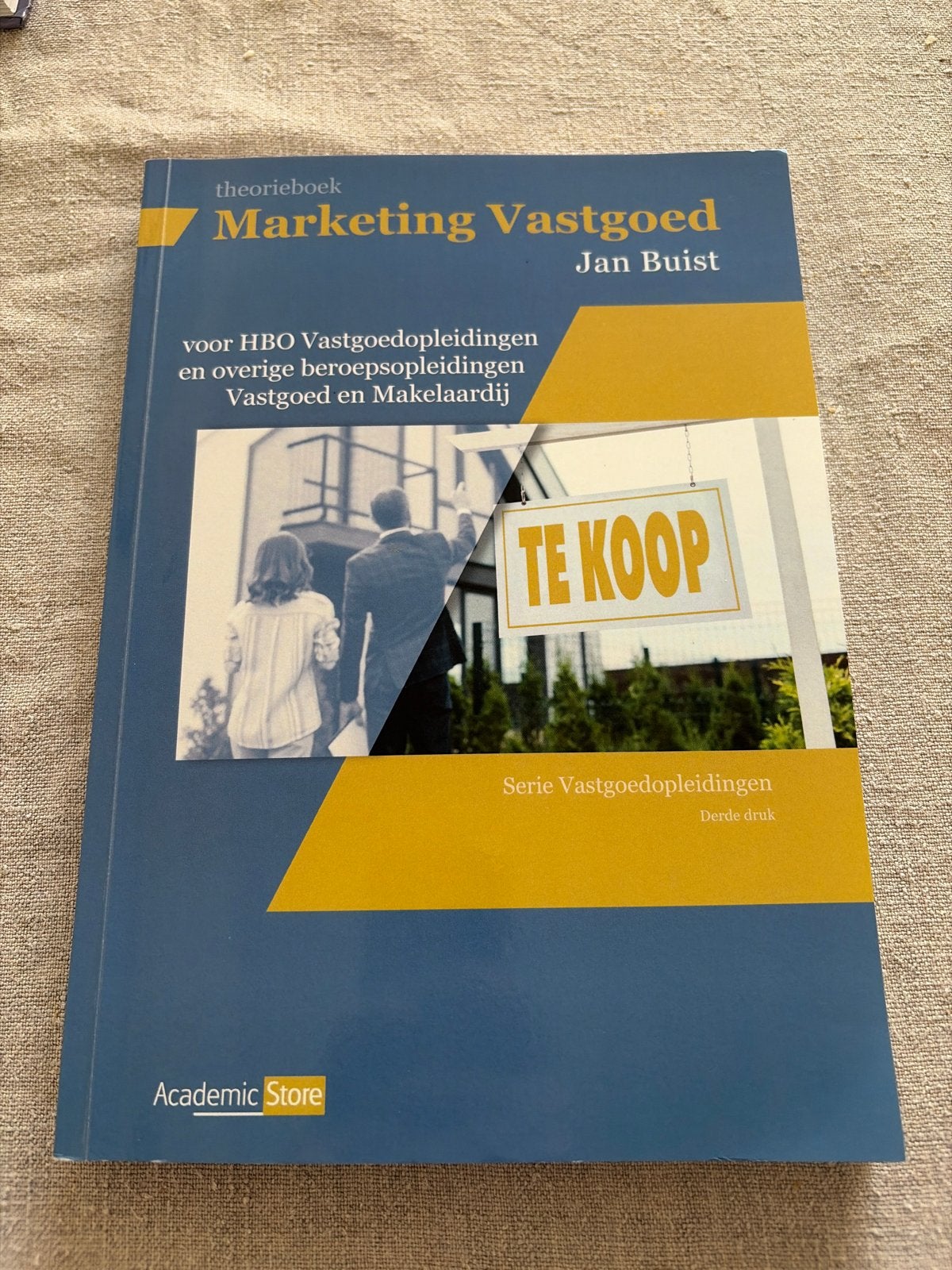 Marketing Vastgoed - Theorieboek HBO Vastgoedopleidingen, Ophalen of Verzenden, Gamma, Zo goed als nieuw, HBO