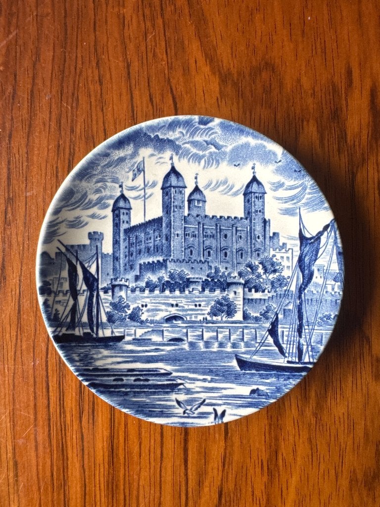 Vintage Enoch Wedgwood bordje Royal Homes of Britain ~10,5cm, Antiek en Kunst, Antiek | Porselein, Ophalen of Verzenden