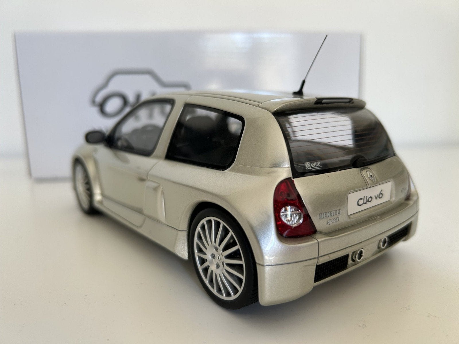 Prachtige Renault Clio V6 Otto Mobile ( Nieuw)., Ophalen of Verzenden, Nieuw, OttOMobile