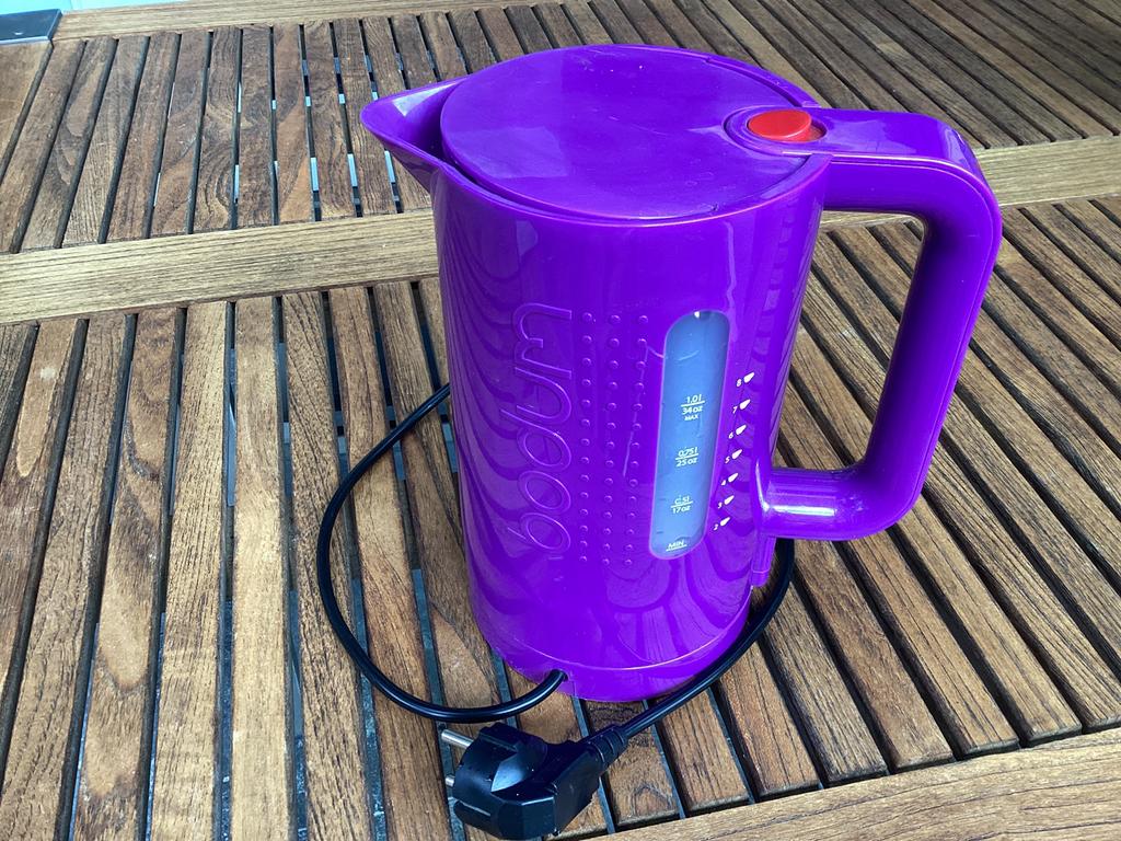 Bodum waterkoker., 1 tot 2 liter, Ophalen of Verzenden, Zo goed als nieuw