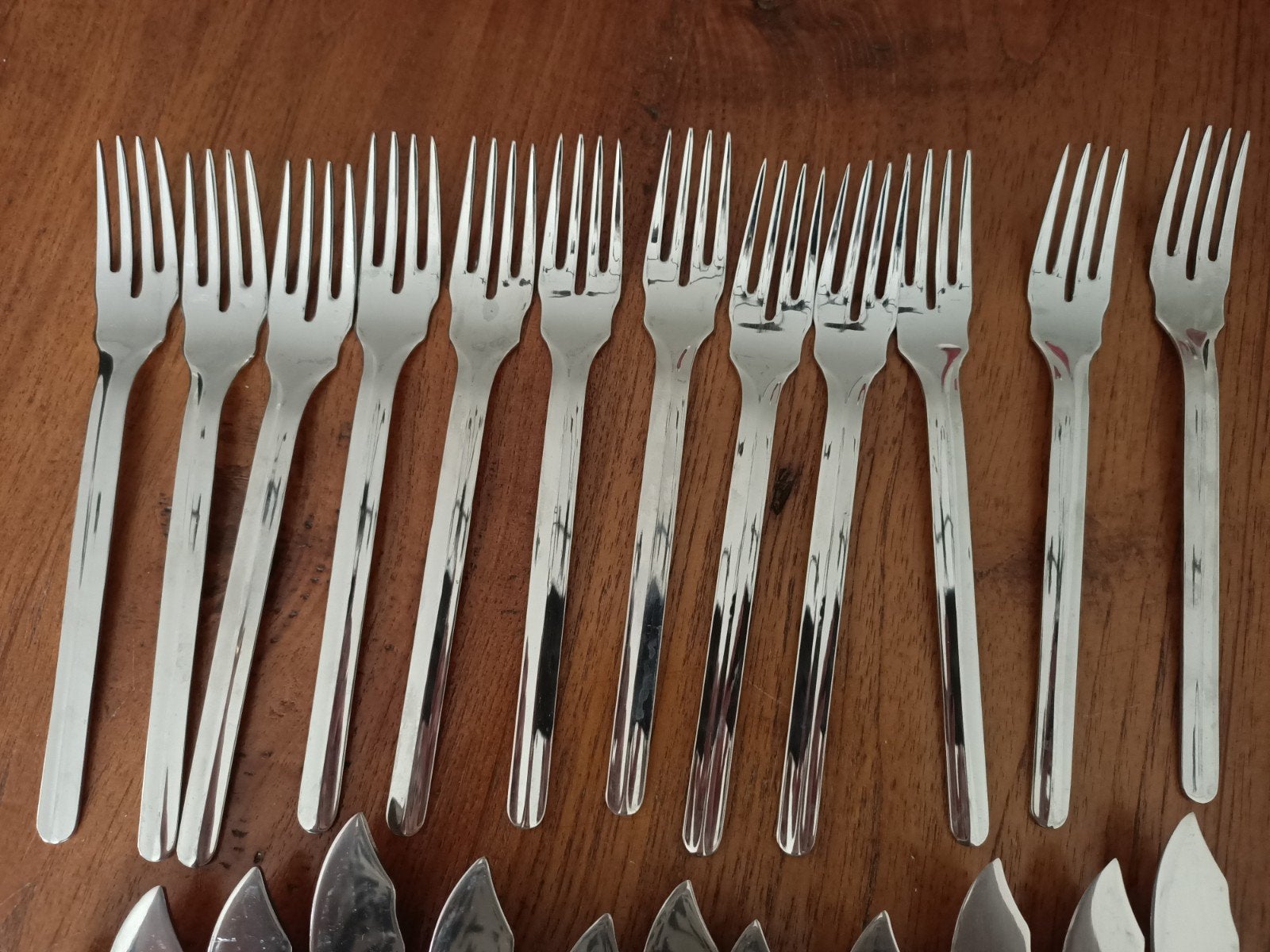Visbestek Palermo Inox 24 delig, Ophalen of Verzenden, Zo goed als nieuw, Rvs of Chroom