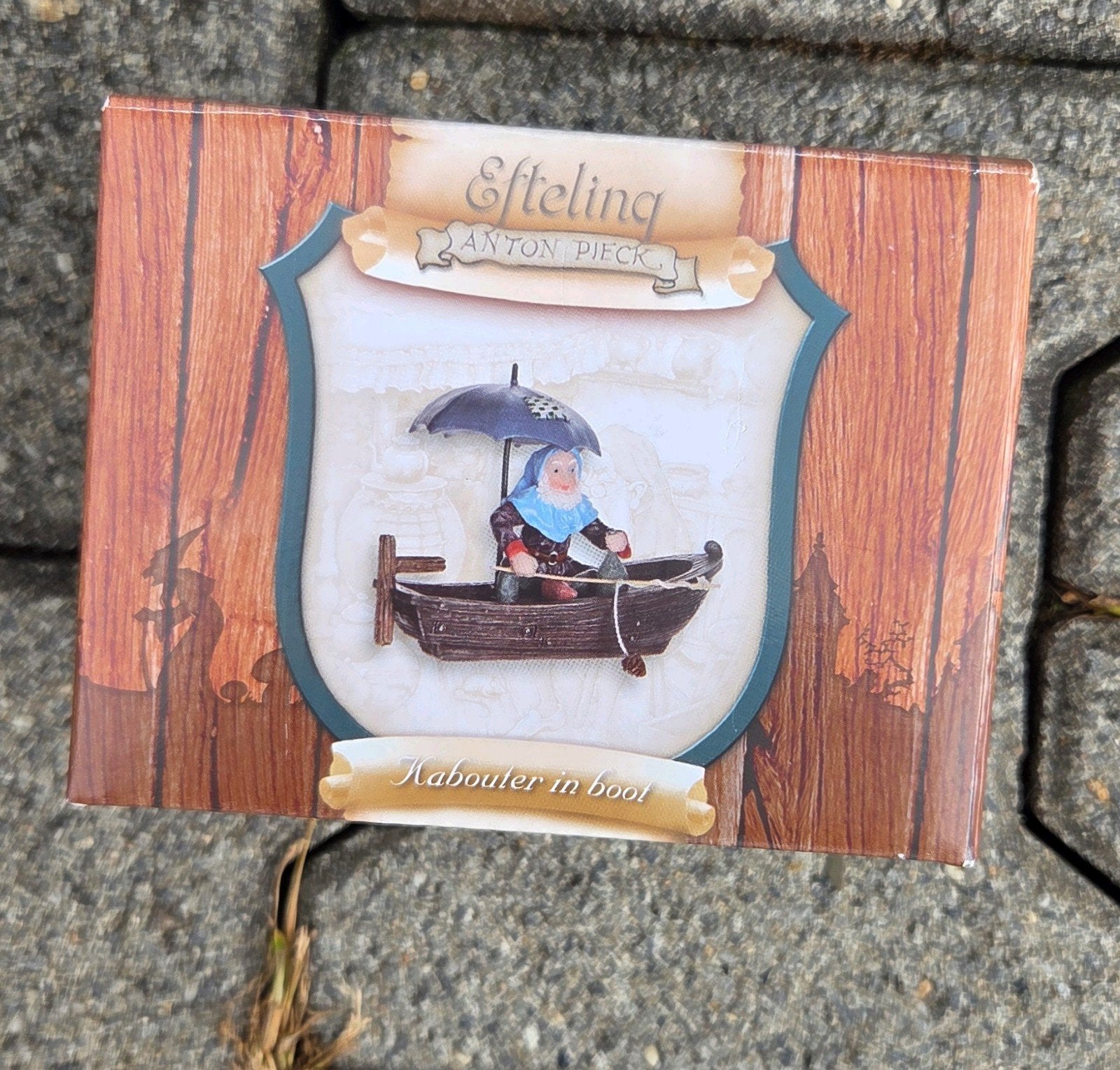 Efteling Luville Kabouter in Boot Decoratie, Ophalen of Verzenden, Zo goed als nieuw, Beeldje of Poppetje