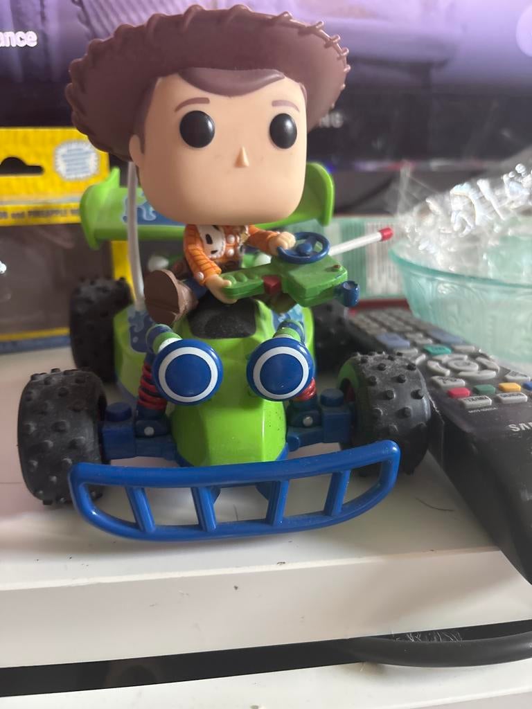 Funko Pop Woody met RC auto - Toy Story, Kinderen en Baby's, Speelgoed | Actiefiguren, Zo goed als nieuw, Ophalen of Verzenden