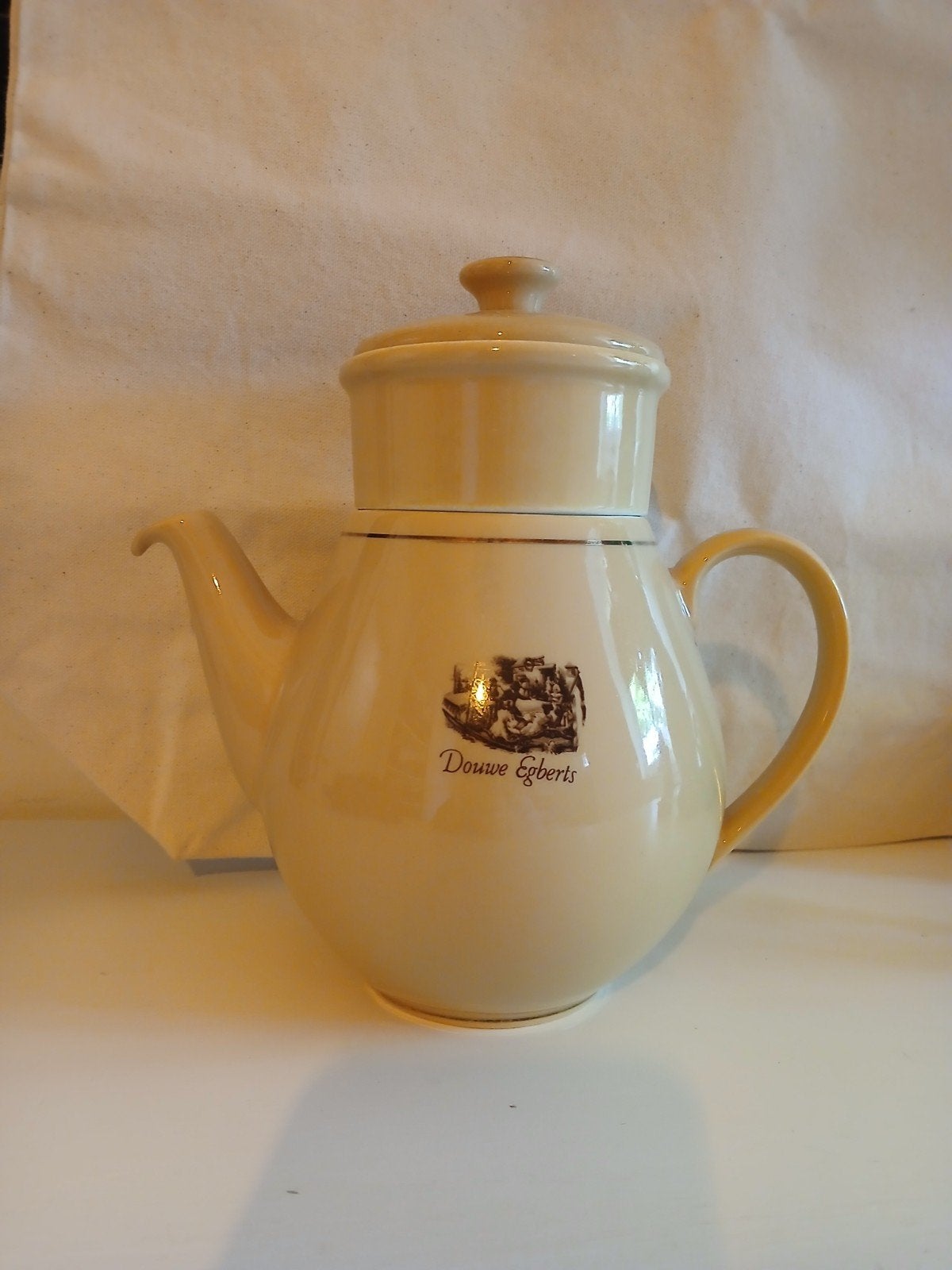 Vintage Douwe Egberts Koffiepot met Filter, Antiek en Kunst, Antiek | Keramiek en Aardewerk, Ophalen of Verzenden