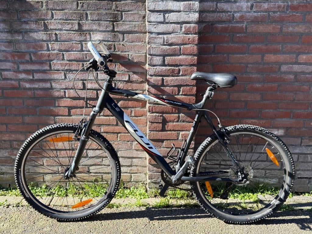 Fuji Outland Aluminum mountainbike, Versnellingen, Zo goed als nieuw, 53 tot 57 cm, Ophalen