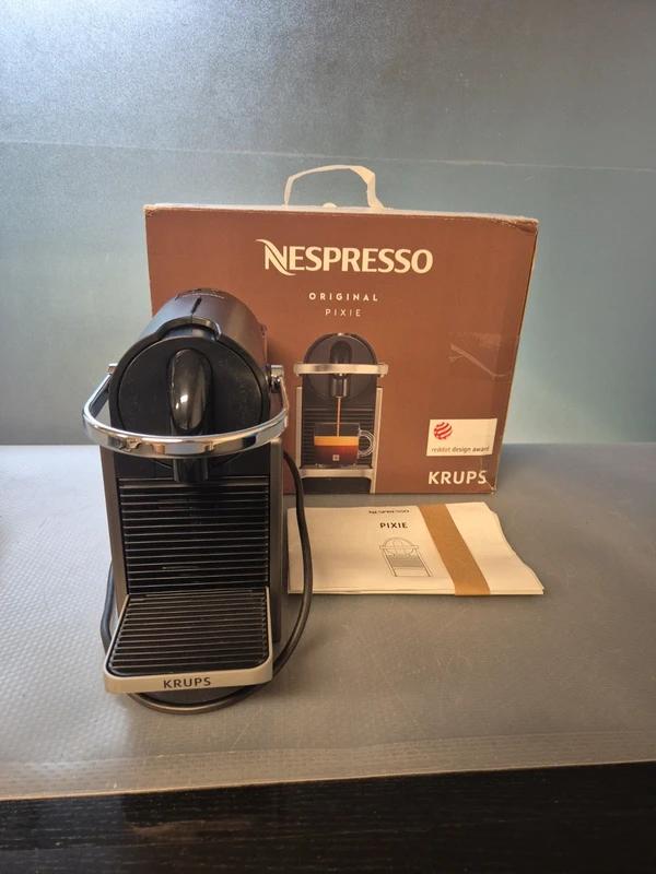 Krups Nespresso Pixie XN306T Koffiezetapparaat (Heel goed), Gebruikt, -, -, Ophalen of Verzenden