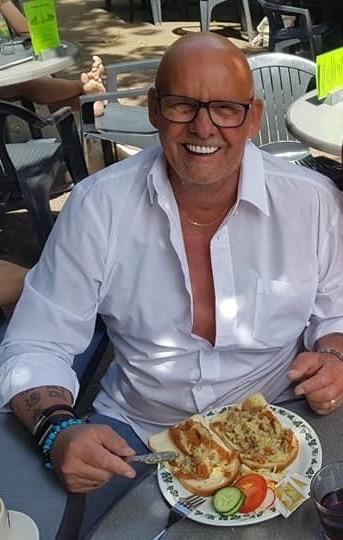 Man zoekt een leuke dame