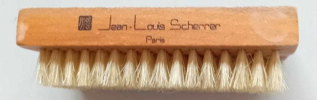 Te Koop: Een (nagel) borsteltje van Jean-Louis Scherrer., Sieraden, Tassen en Uiterlijk, Uiterlijk | Cosmetica en Make-up, Gebruikt