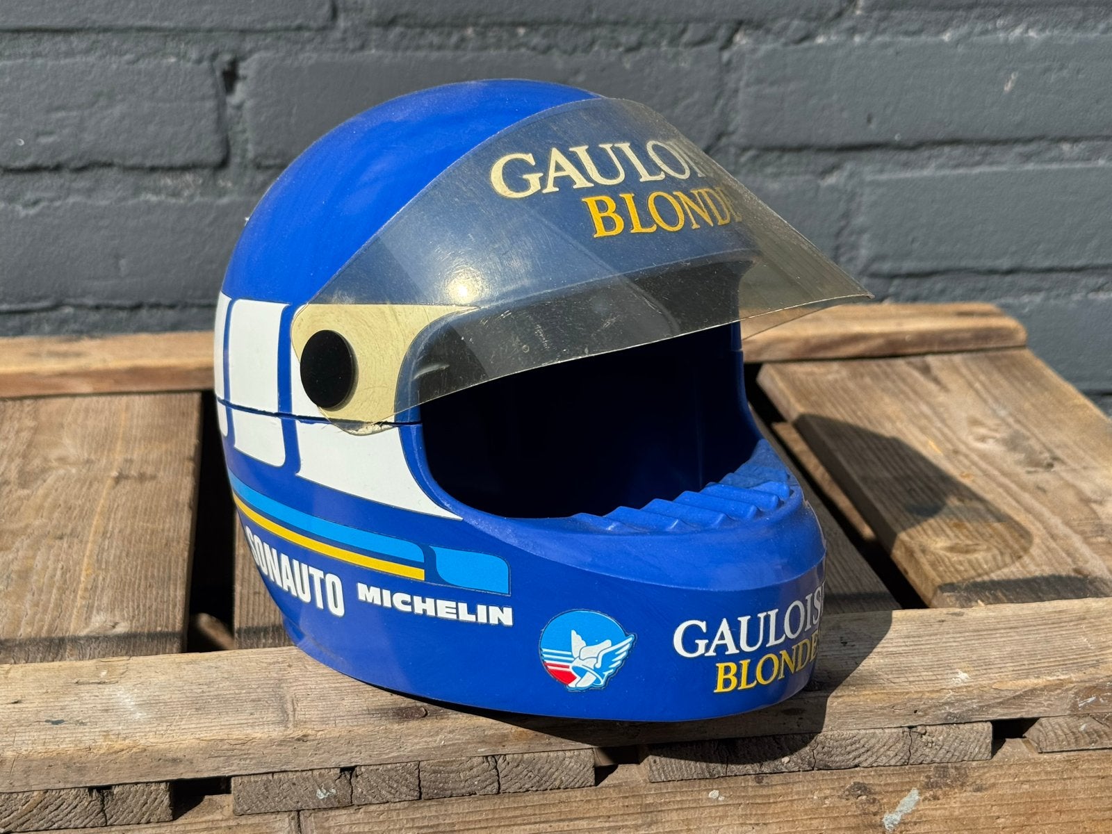 Vintage Gauloises Blondes helm asbak - Zeldzaam verzamelobje, Gebruikt, ., Ophalen of Verzenden, .