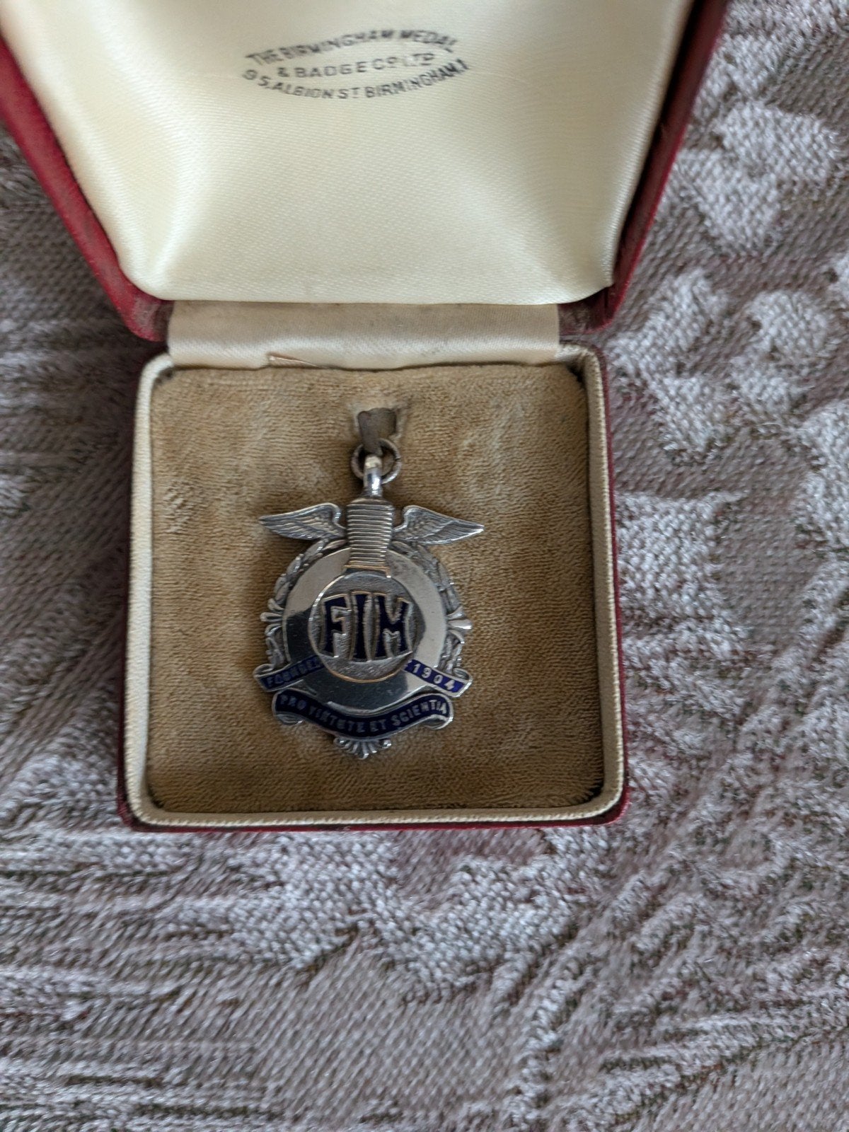 Zilveren Medaille Spindleruv Mlyn, Ophalen of Verzenden, Zilver, Buitenland