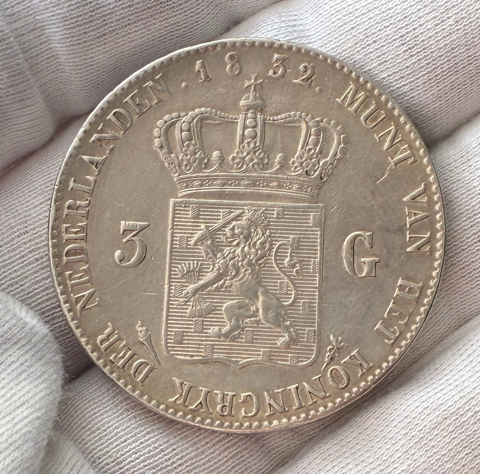 Koninkrijk Willem I, Zeldzame 3 gulden overslag 1832/24, Postzegels en Munten, Munten | Nederland, Ophalen of Verzenden, Koning Willem I