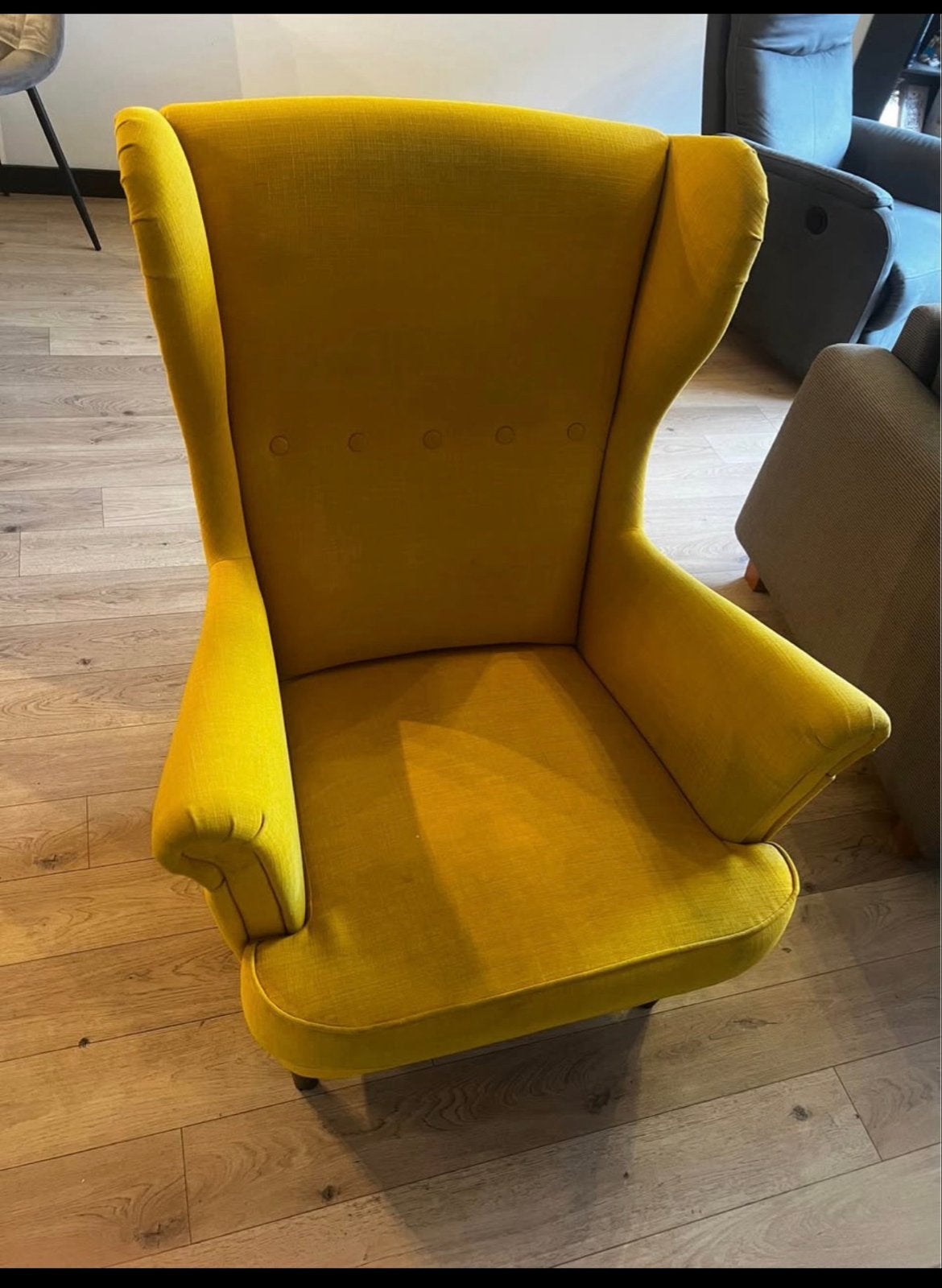 Mosterdgele oorfauteuil - Uniek en stijlvol, Ophalen, Gebruikt, Stof, 75 tot 100 cm